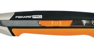 Fiskars Cuttermesser mit ergonomischem Griff in Schwarz und Orange, ausgestattet mit einer 18 mm Klinge aus rostfreiem Stahl, ideal für präzise Schneidarbeiten im Handwerk und DIY-Projekten.